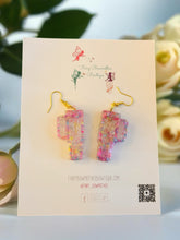 Load image into Gallery viewer, Tumbler Shaker Earrings
